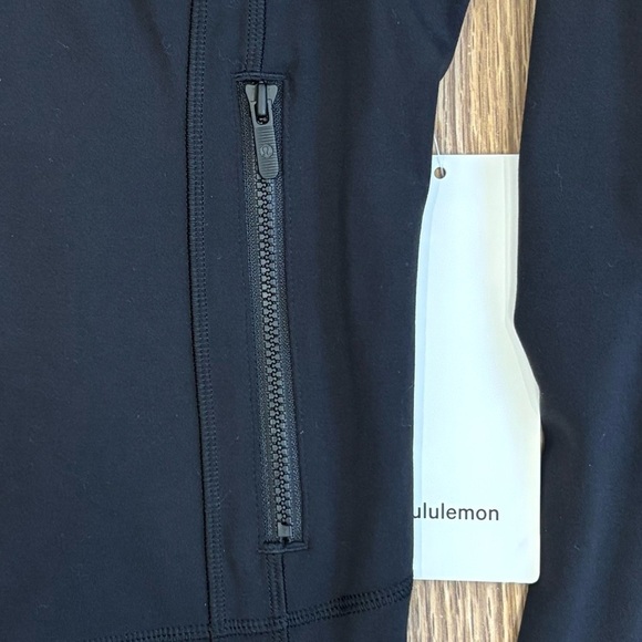 NWT Lululemon Define Cropped Jacket Nulu In Black Size 10 - Picture 6 of 10